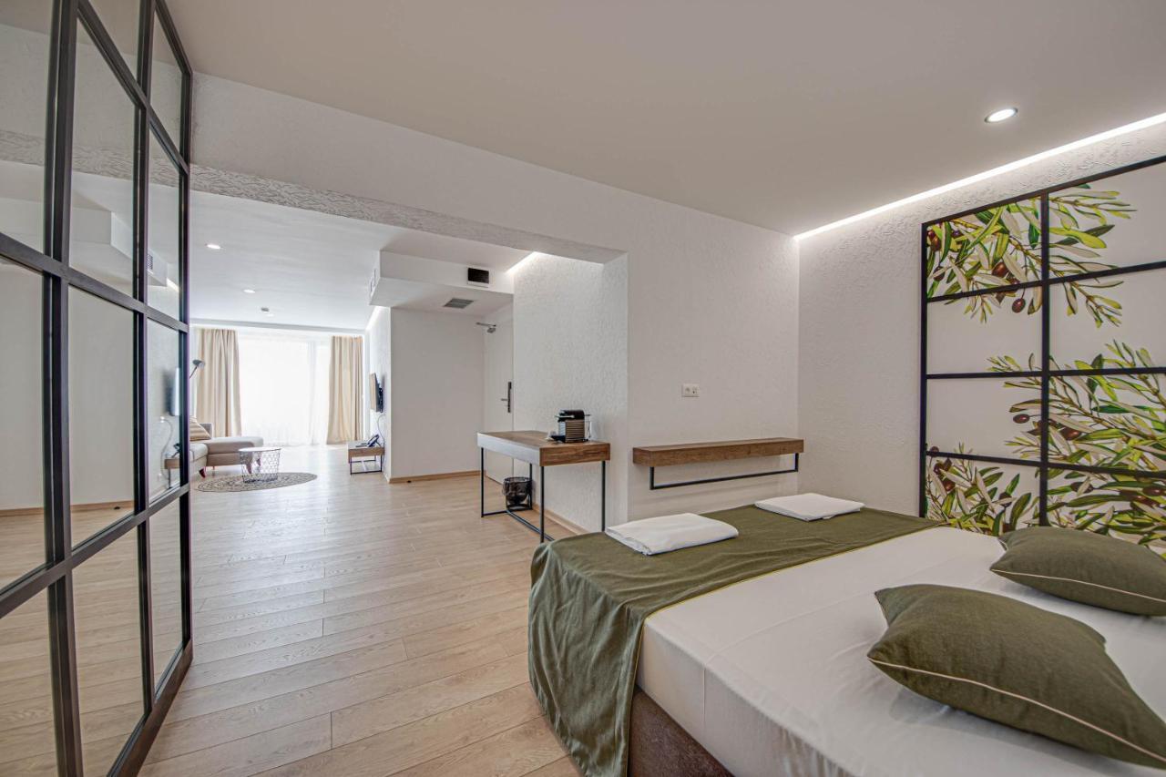 Olive Villas Beach Hotel 소조폴 외부 사진