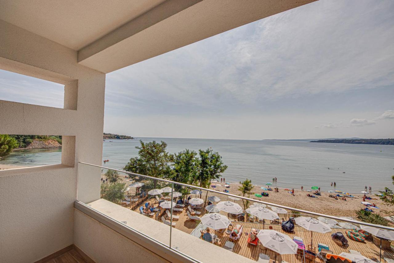 Olive Villas Beach Hotel 소조폴 외부 사진